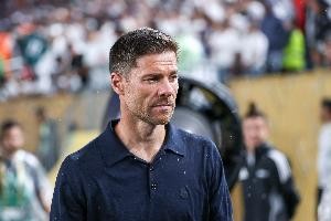 记者：对阵多特最后时刻缺乏专注，阿隆索和皇马队员对此不满意