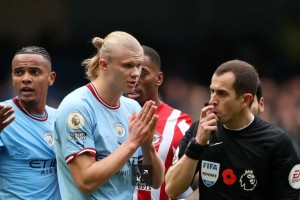 开云体育官网-英超第二轮裁判安排：班克斯吹曼城热刺，奥利弗执法切尔西